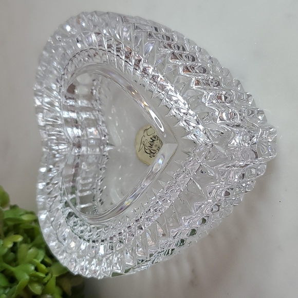 Vintage Cristal d'Arques Crystal Heart shaped trinket box - Picture 2 of 6